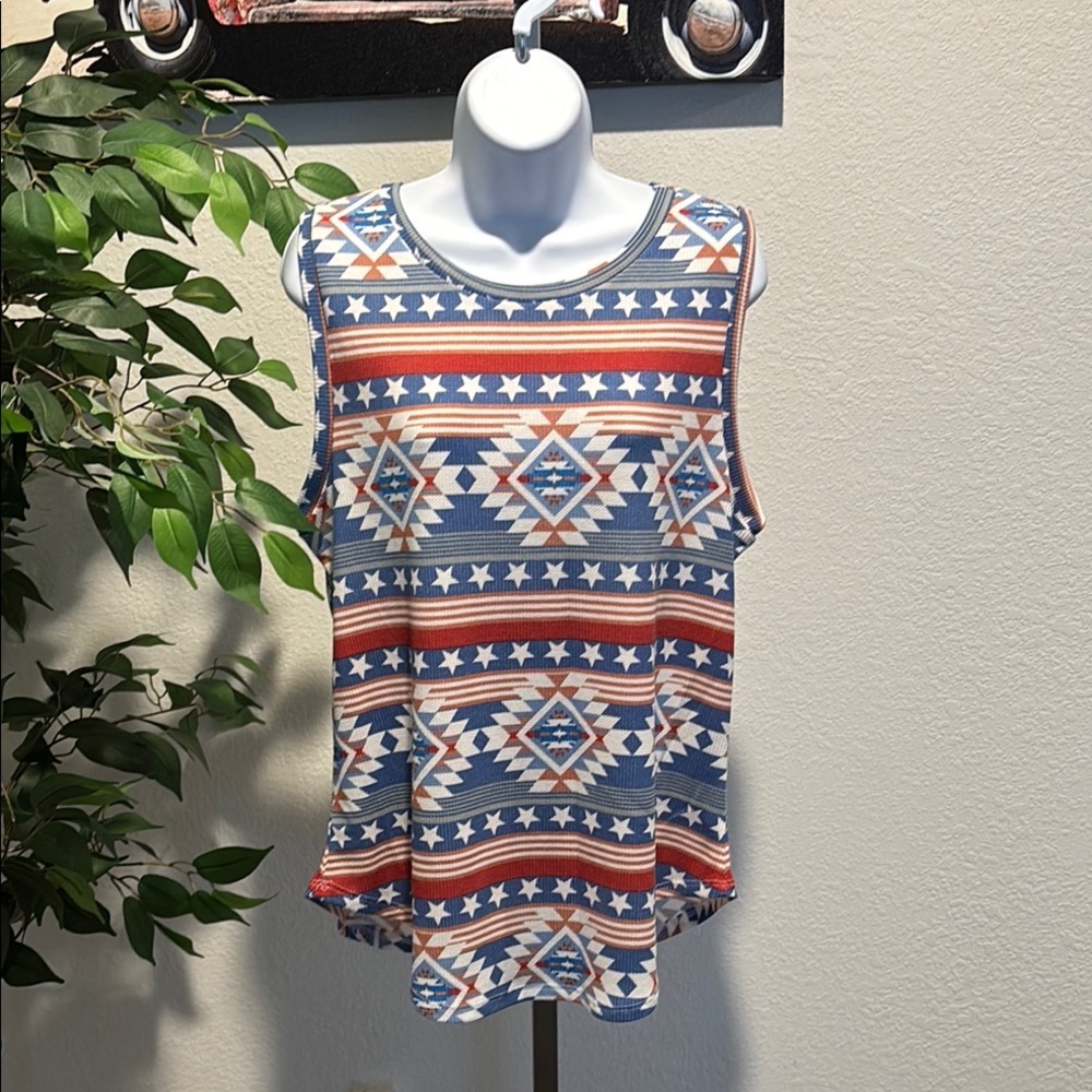Aztec Patterned Sleeveless Tank Top Size Large NWOT